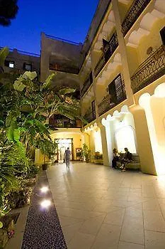 Isola Hotel Ísquia