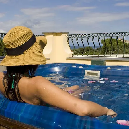Hotel Isola