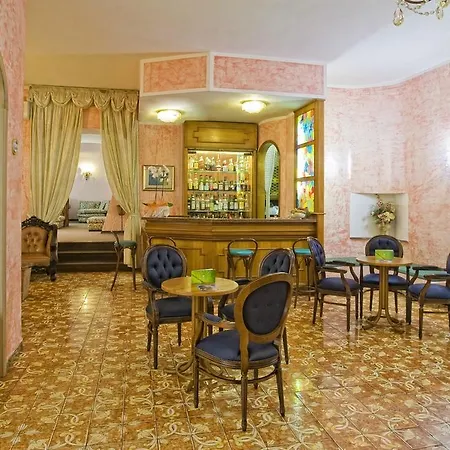 Hotel Isola