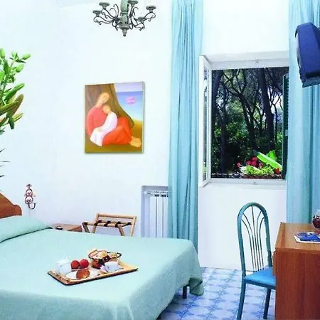 Isola 4* 伊斯基亚