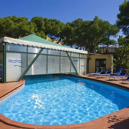 酒店 Isola 伊斯基亚